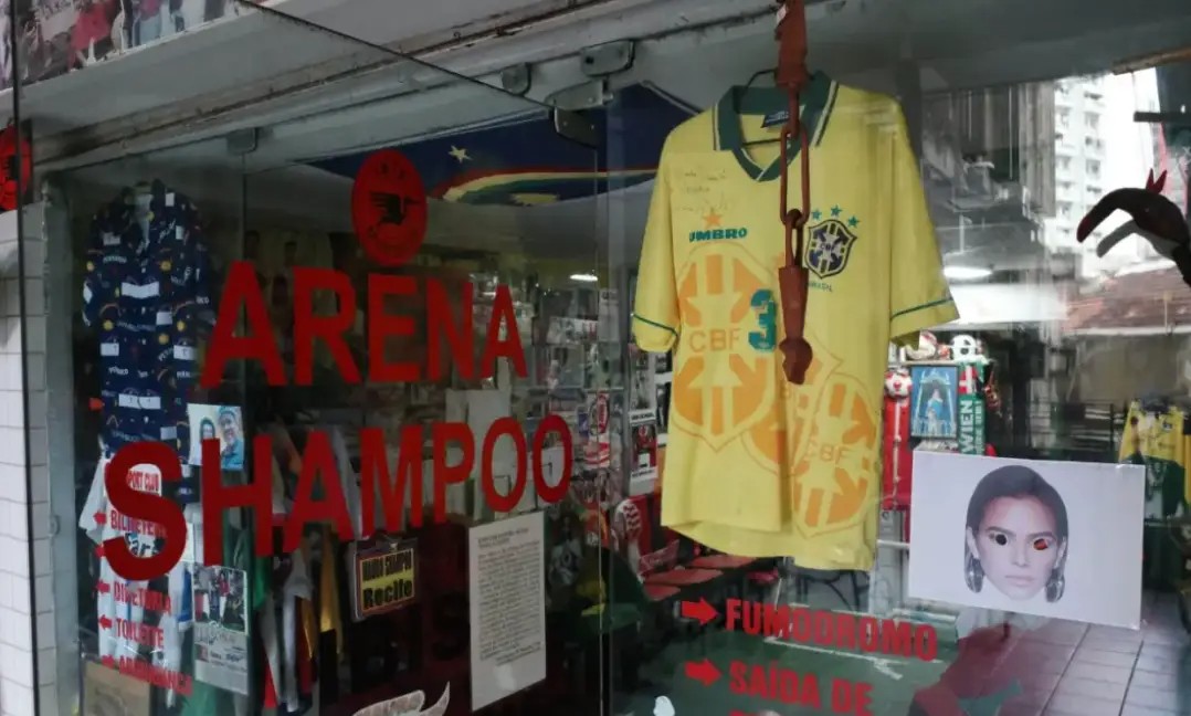 世界最差球队连续四年没赢球,成绩好转反遭球迷上街“抗议”